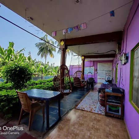 Archana Guest House River View ฮัมปี ภายนอก รูปภาพ