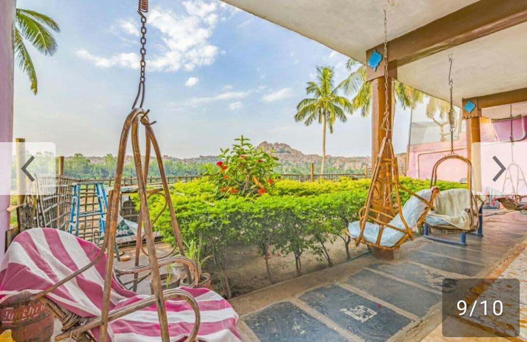 Archana Guest House River View ฮัมปี ภายนอก รูปภาพ